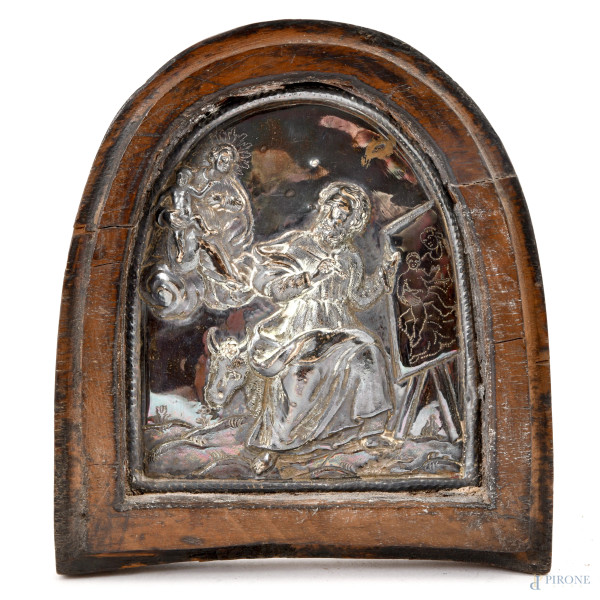 Placca da processione in legno e lamina in argento sbalzato raffigurante San Luca, XIX-XX secolo, cm 15x14, (usura del tempo)