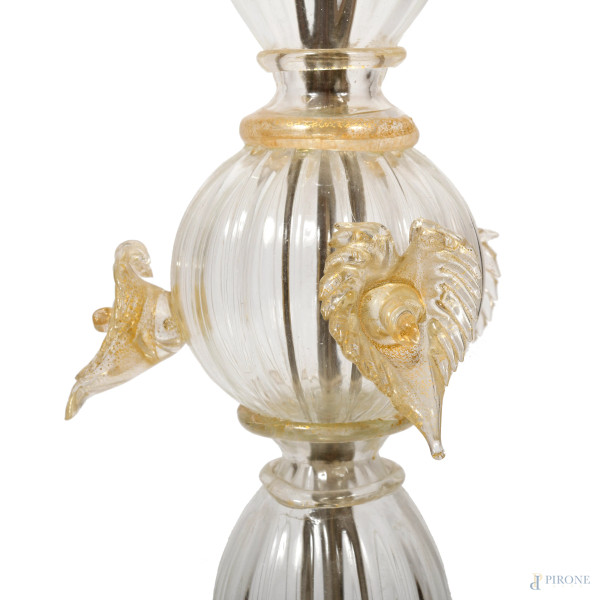 Lampada da terra in vetro di Murano a due luci con base circolare in ottone, fusto scanalato moss...