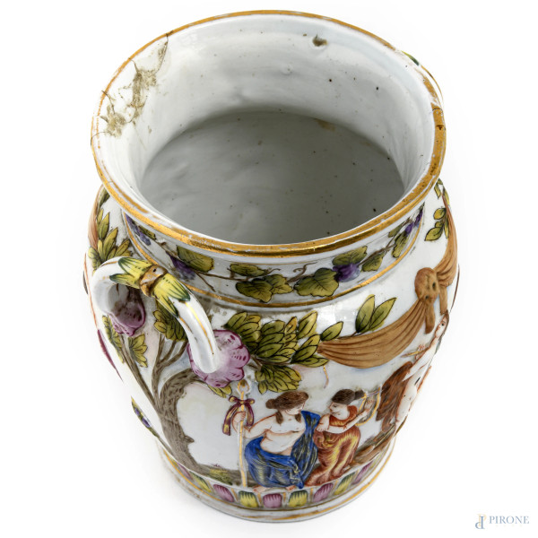 Vaso in ceramica Capodimonte con raffigurazioni a rilievo di scene mitologiche, XIX -XX secolo, a...