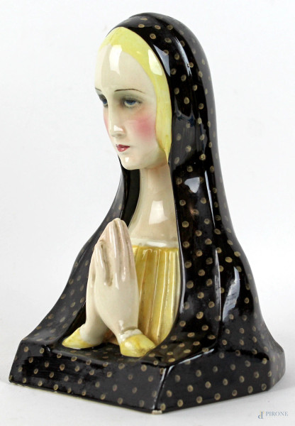 Madonna Lenci, in ceramica policroma, metà XX secolo, alt. cm 21,5
