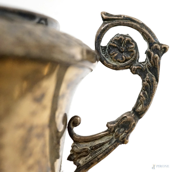 Tête-à-tête in porcellana Ginori e argento, XX secolo, composto da due tazzine, due piattini, una...