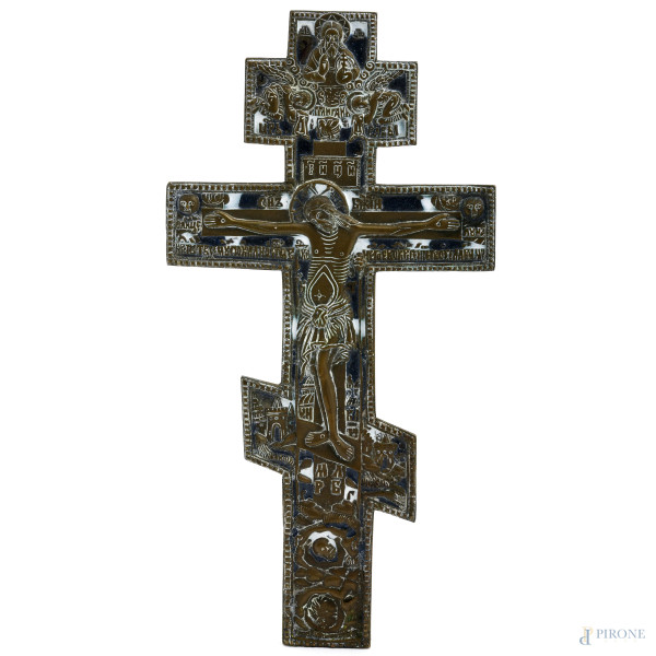Croce ortodossa in bronzo e smalti, XIX-XX secolo, cm 36x18, (segni di usura, ossidazione)
