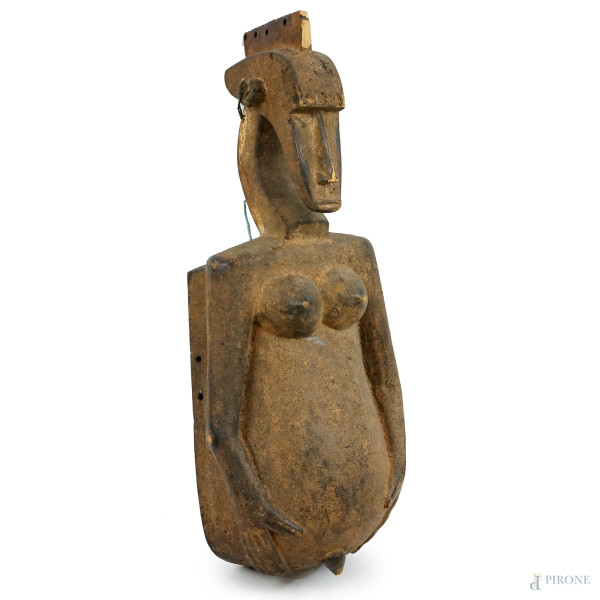 Scultura in legno intagliato, cm h 72, arte africana, XX secolo.