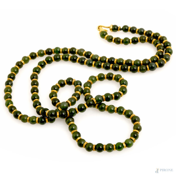 Collana in giadeite e oro, lunghezza cm 112
