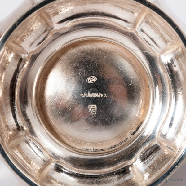 Servizio in argento 800/000 con manici in legno composto da caffettiera, teiera, lattiera e zucch...