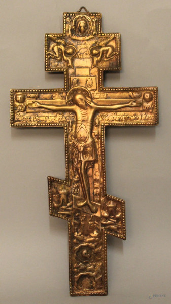 Croce in bronzo, Russia primi 900, h. 38 cm.