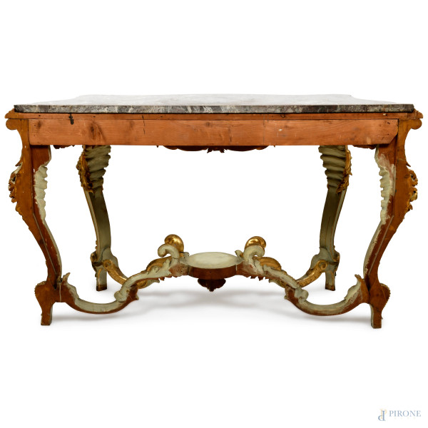 Consolle in legno laccato e dorato con piano in marmo, XIX secolo, cm 96x 130x60, (difetti)