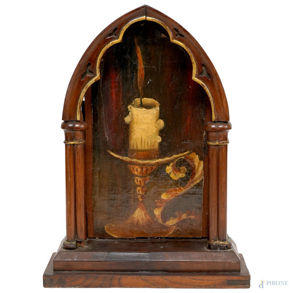 Candela consunta, olio su tela applicata su cartone entro altarino votivo in legno, inizio XX secolo,  [..]