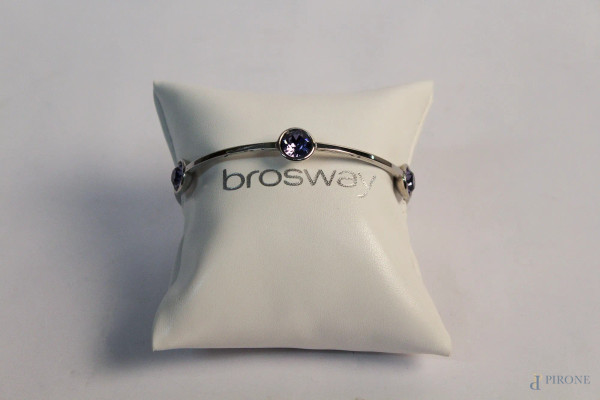 Bracciale in acciaio con strass di Swarovski.