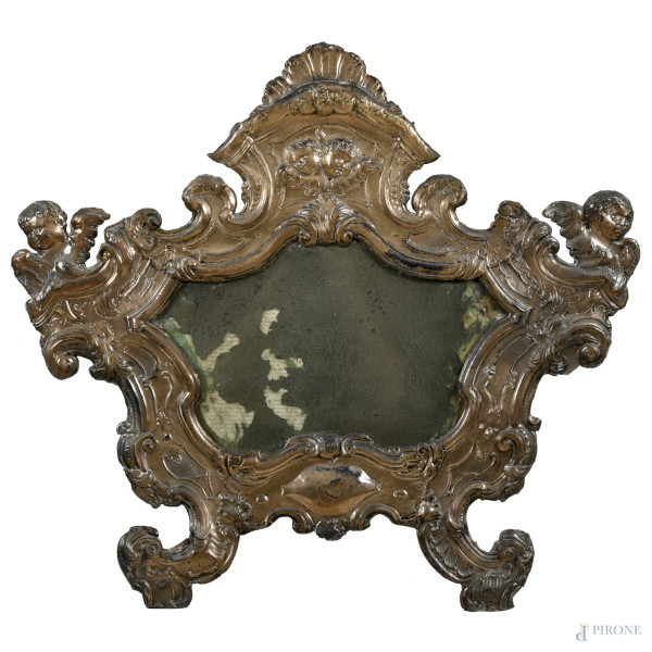 Cartagloria con struttura rivestita in lamina di argento, cm 66x70, (segni di usura, difetti)