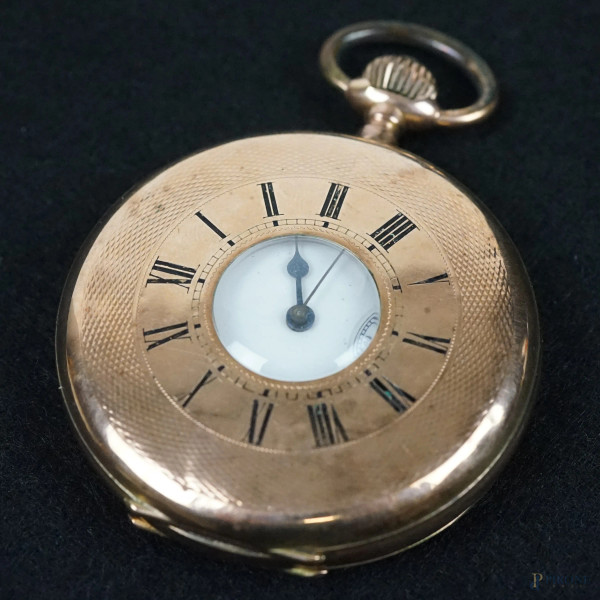 Orologio da tasca in oro 12 kt, Ancre Ligne Droit 18 Rubis, n.132415, cassa con decori incisi, diametro cm 5,2, (difetti, meccanismo da reivisionare)