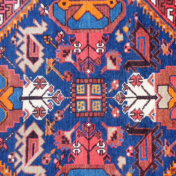 Tappeto persiano, cm 316x242 circa, (difetti, parti consunete)