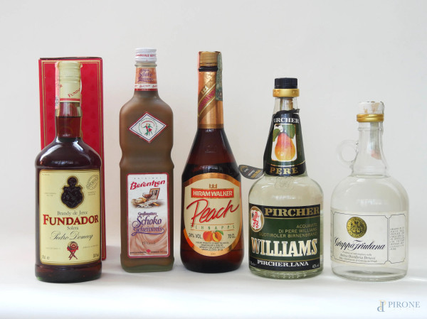 Lotto di 5 bottiglie di liquore