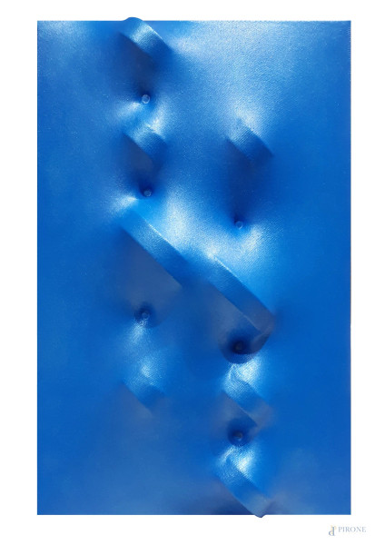 Maestro dello Spazialismo del XX sec., Superficie blu, 2020, vernice acro vinilica su tela estroflessa, cm 35x22, firma e anno al retro, con autentica, l’opera è corredata di autentica dell’Artista