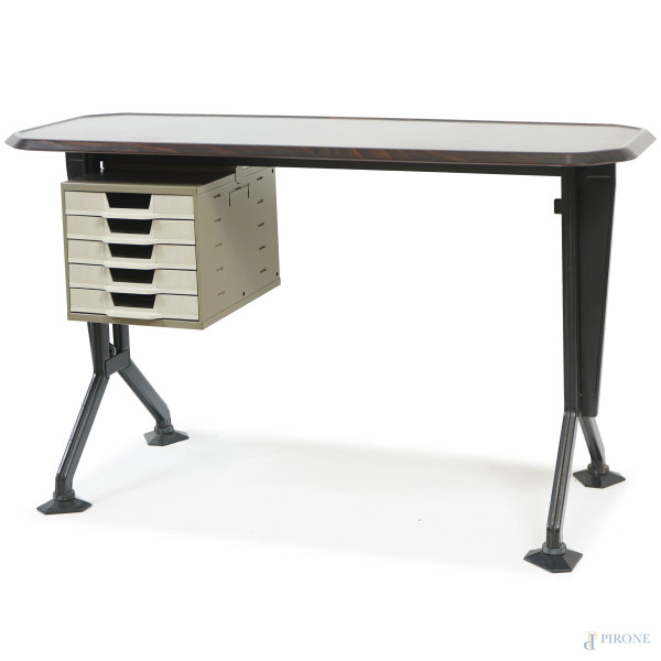 Scrivania serie Arco, Studio BBPR, produzione Olivetti Synthesis, anni '60, cm 69x112x43