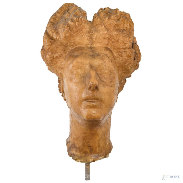 Assen Peikov ((1808-1973), Ritratto della marchesa Emila di Sant' Angelo, scultura in cera, altezza cm 41, iscritto al retro, (segni di usura, graffi, scalfiture, rotture, restauri, difetti)