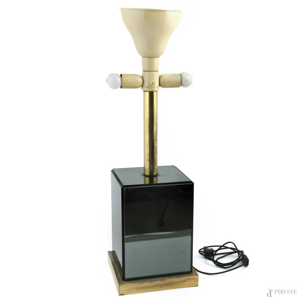 Lampada da tavolo in metallo e vetro nero, XX secolo, altezza cm 80, (segni di usura, da revision...