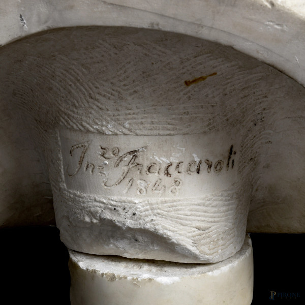 Innocenzo Fraccaroli ( Verona 1805- Milano 1882), Nobildonna, scultura in marmo, altezza cm 73, f...