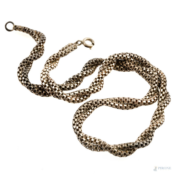 Collana in argento, lunghezza cm 40, peso gr 21, (segni di usura)