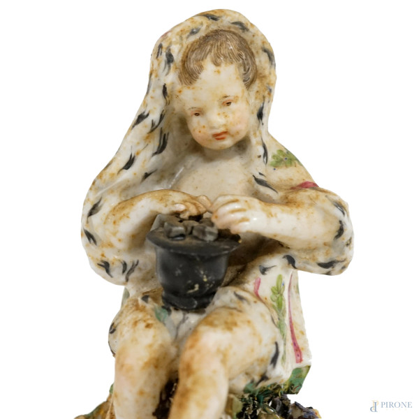 Allegoria dell'Inverno, scultura in porcellana policroma, vecchia manifattura, cm h 16, (difetti)