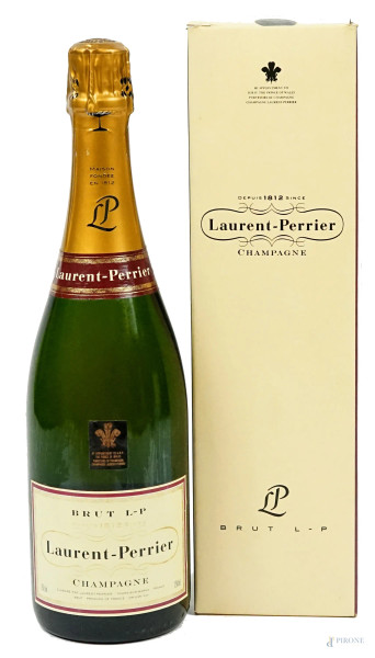 Champagne Brut - Laurent Perrier, bottiglia da 750 ml, entro scatola originale.