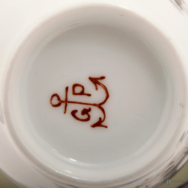 Servizio di 12 tazzine e 12 piattini in porcellana dipinta a mano con scorci e vedute di Venezia ...