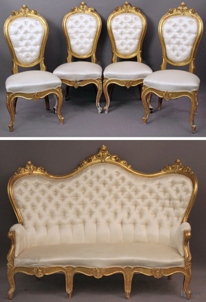 Salotto Luigi Filippo in legno dorato ed intagliato composto da un divano e da quattro sedie, XIX sec.