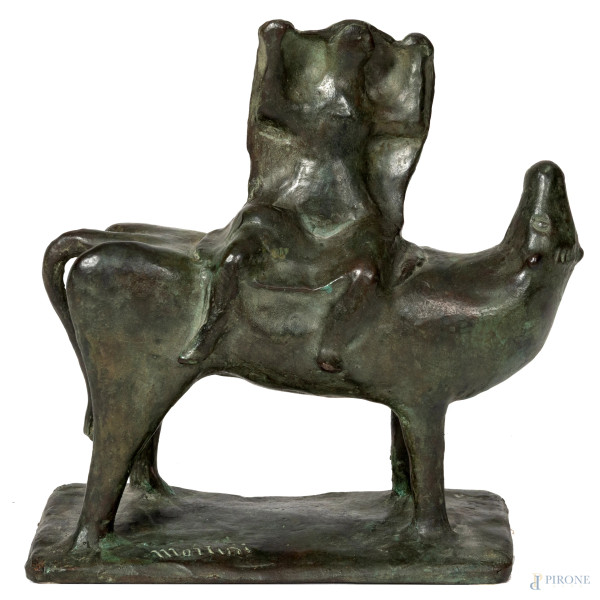 Europa e il Toro, scultura in bronzo, altezza cm 27, firmato alla base "Martini"