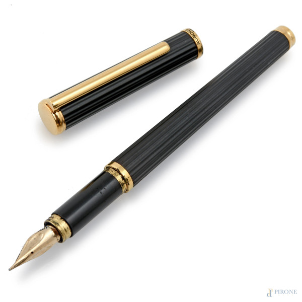 Penna stilografica con pennino placcato in oro 14kt, (da revisionare)