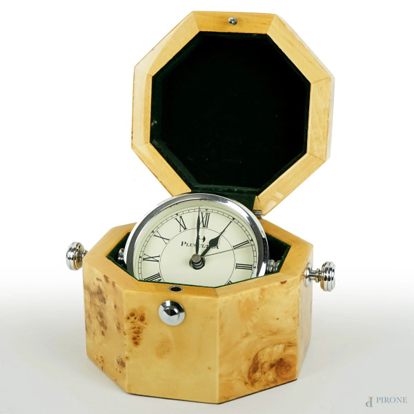 Plusultra, orologio da tavolo, cassa in radica, quadrante a numeri romani,  cm h 9,5x17, XX secolo, (meccanismo da revisionare).