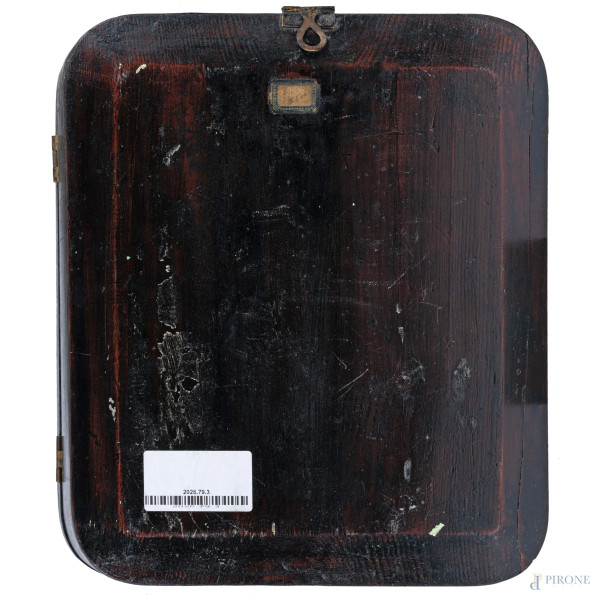 Icona con riza in metallo dorato entro teca, XIX-XX secolo, misure complessive cm 29,5x25,57,5