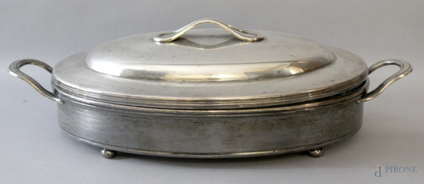 Pirofila in metallo argentato con vasca in pyrex, lungh. 46 cm.