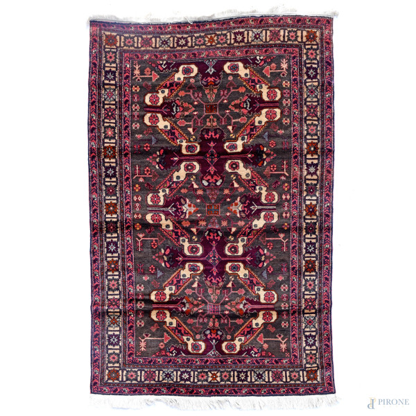 Tappeto, cm 210x129, (difetti)