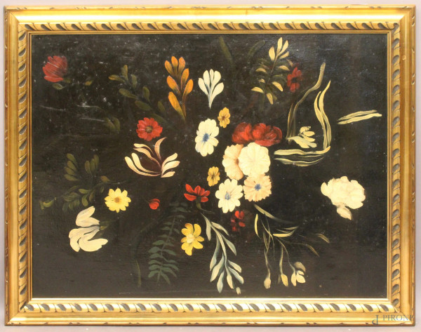 Natura morta raffigurante fiori, olio su tela,  cm 80 x 60, entro cornice dorata.