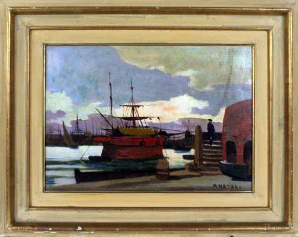 Marina con barche, olio su tavoletta, cm. 35,5x50,5, a firma Natali, entro cornice.