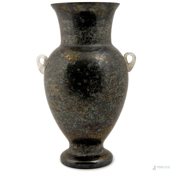 Vaso in vetro nero, XX secolo, altezza cm 40, (difetti)