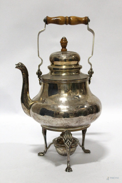 Samovar in argento con manico e pomo in legno, XX sec., h 34