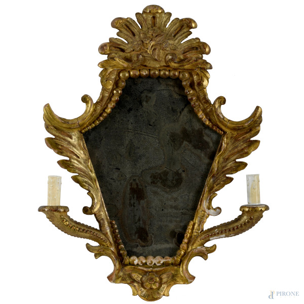 Ventolina in legno laccato e dorato con specchio al mercurio, fine del XIX secolo, cm 59x44, (segni del tempo)