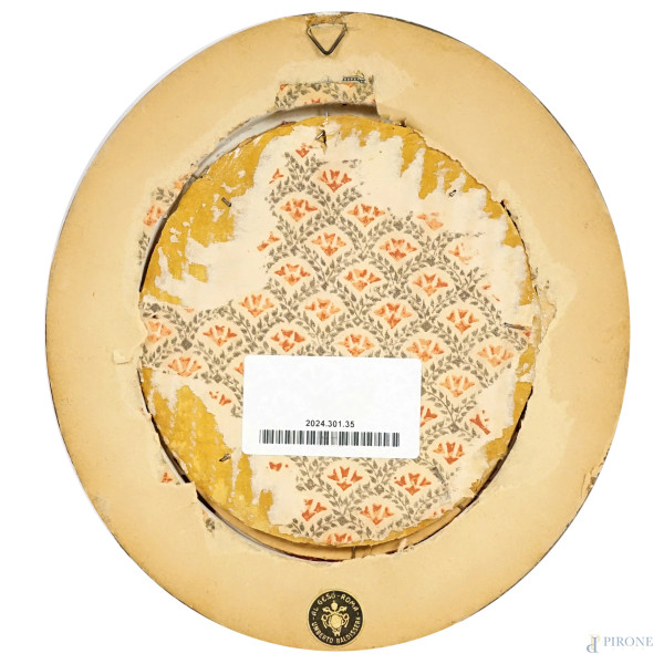 Miniatura in porcellana dipinta raffigurante la Cleopatra di Guido Reni, cm h 8,7x7, entro cornic...