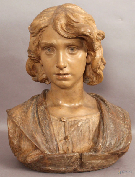 Costantino Barbella - Busto di fanciulla, scultura in terracotta datata Roma 1902, H 43 cm.