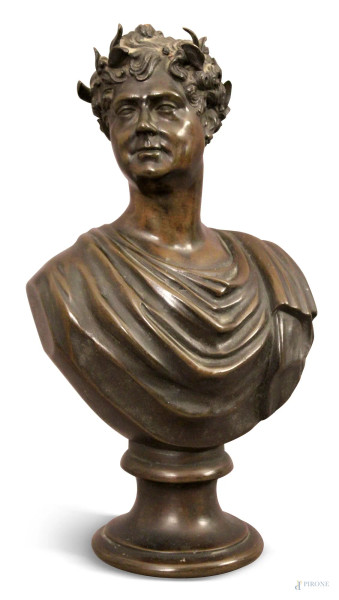 Busto di imperatore, scultura in bronzo, primi &#39;900, H 28 cm.