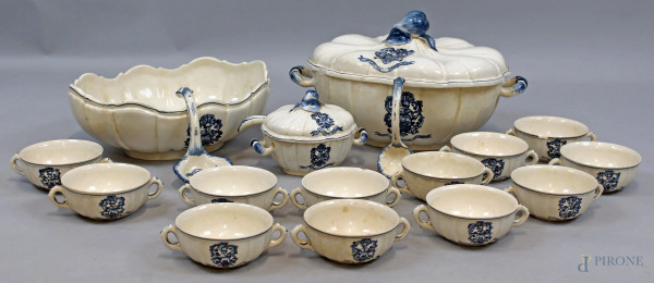 Servizio da tavola in ceramica bianca e blu, Barettoni, Nove, XX secolo