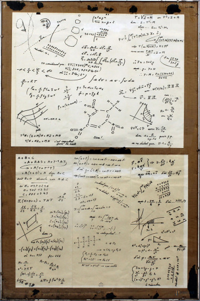 Formule matematiche, pennarello su carta, due fogli cm 44x56 cadauno, XX secolo, entro cornice