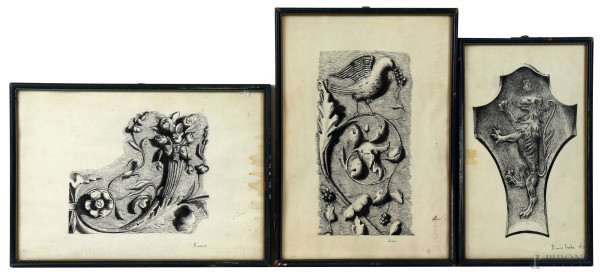 Lotto di tre studi accademici raffiguranti fregi, china su carta, cm. 22x32, entro cornici.