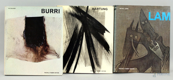 Lotto di tre volumi d'arte monografici, (difetti).