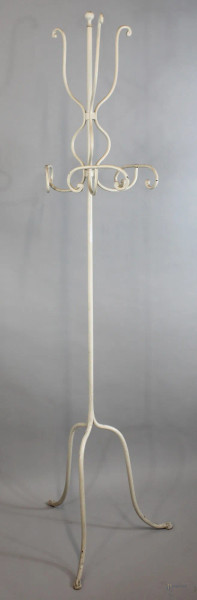 Appendiaditi in ferro dipinto bianco, h. 180 cm.