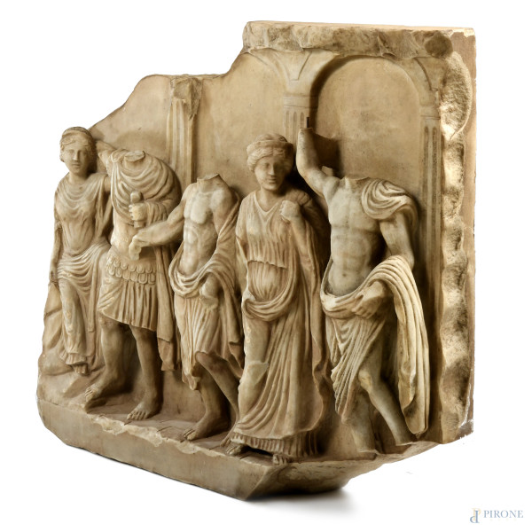 Apoteosi di Augusto, XIX secolo, altorilievo in marmo, cm 65,5x75x16, (scalfiture, graffi, difett...