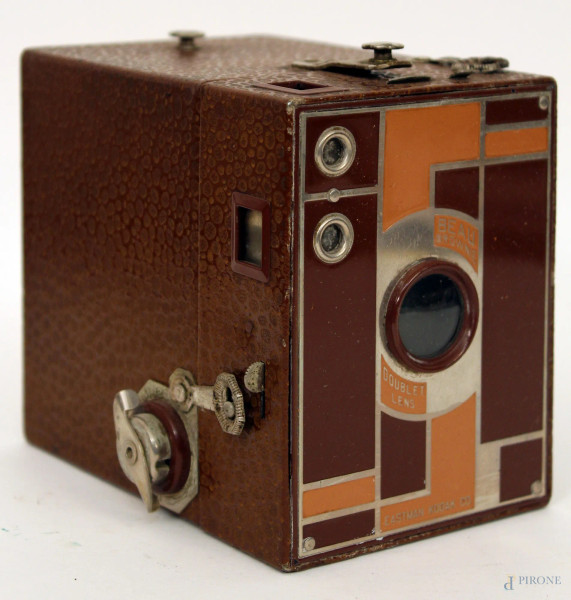 Macchina fotografica Kodak marrone.