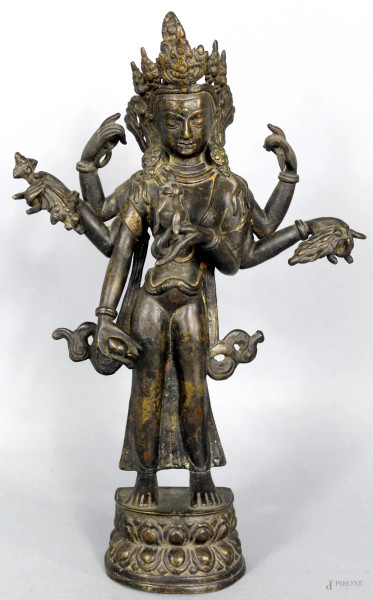 Divinit&#224; tibetana, scultura in bronzo XIX sec. H.28,5cm.
