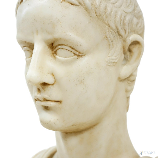 Caligola, busto in marmo bianco, cm H 49.5, XX secolo